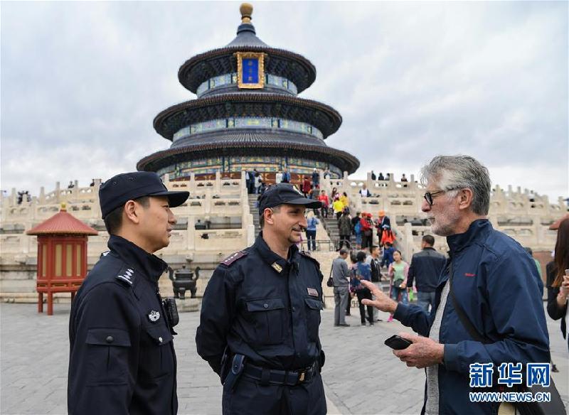 （國際·出訪配合·圖文互動）（3）通訊：你好，警官！——寫在中意警察聯合巡邏三年之際