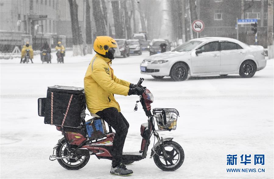 （環(huán)境）（4）吉林長春：春分時節(jié)雪紛紛