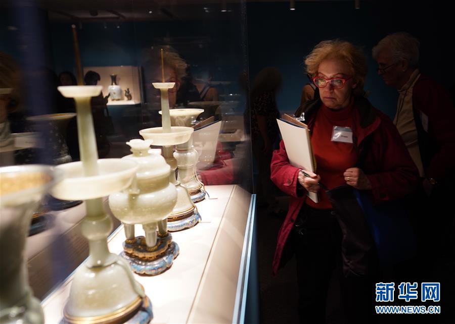 (國際)(5)“鳳舞紫禁:清代皇后的藝術和生活”展覽將在華盛頓舉行
