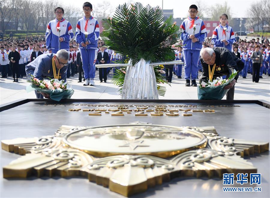 （新華全媒頭條·圖文互動）（8）祭奠，為了更好地前行
