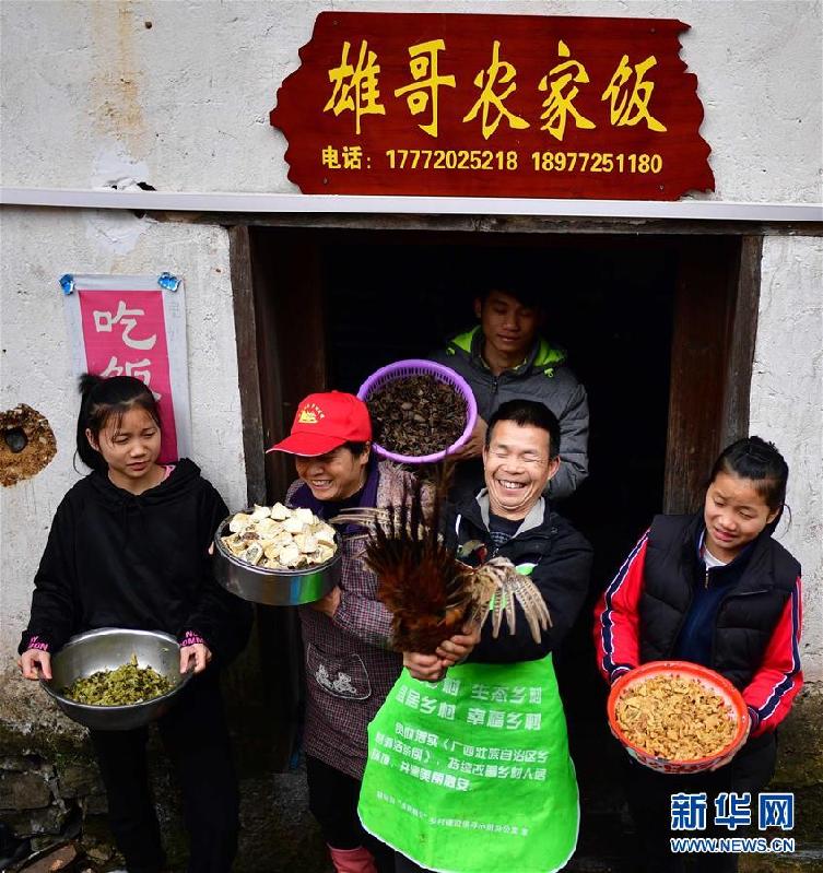 （圖片故事）（7）復蘇的“空巢村”——“拯救故鄉計劃”這七年，銅板屯脫貧了