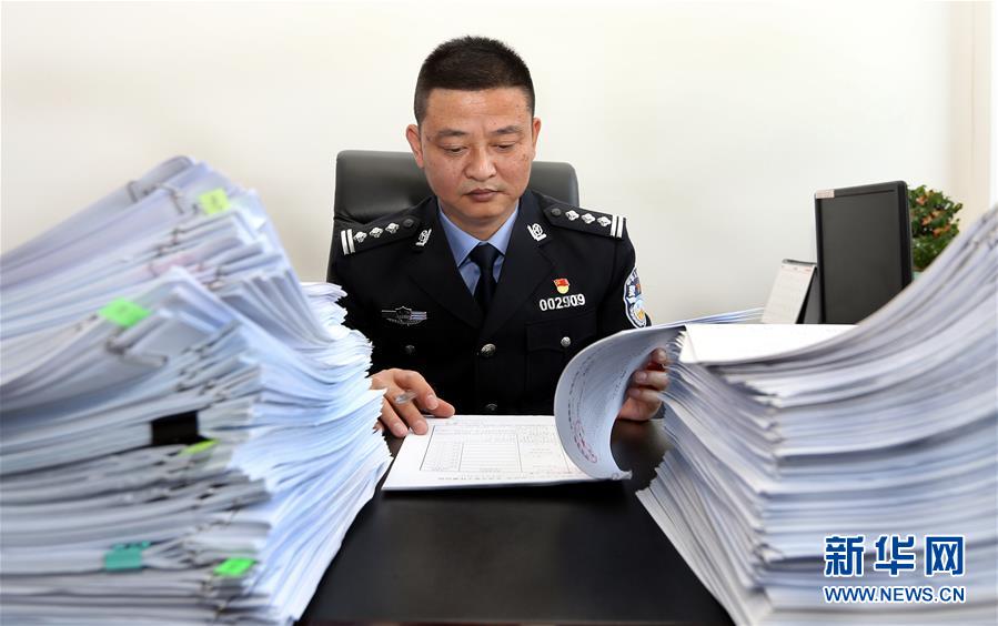 （社會）（2）依法打擊“套路貸” 上海警察有妙招