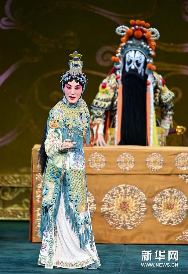 (文化)(3)張火丁首演京劇《霸王別姬》亮相北京