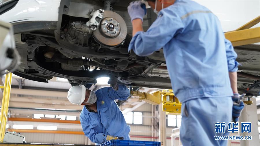 （社會）（1）《報廢機動車回收管理辦法》6月1日起施行