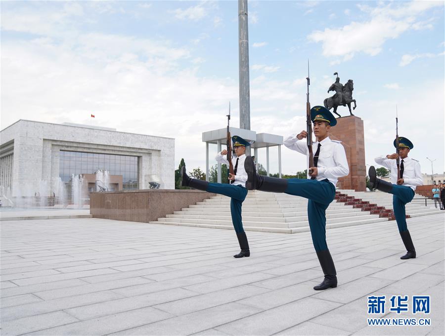 （習近平出訪配合稿·圖文互動）（4）新聞背景：吉爾吉斯共和國