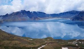 （環境）（1）長白山景區迎來旅游旺季