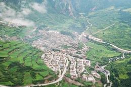 （美麗中國）（4）霧中仙境——扎尕那