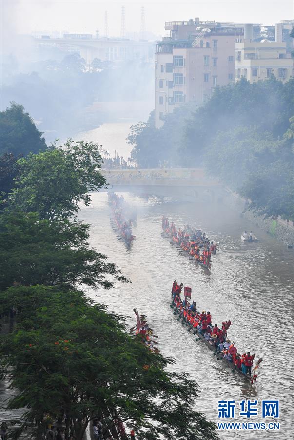 (體育·專題)(17)全民健身·悅動人生—“一水同舟”