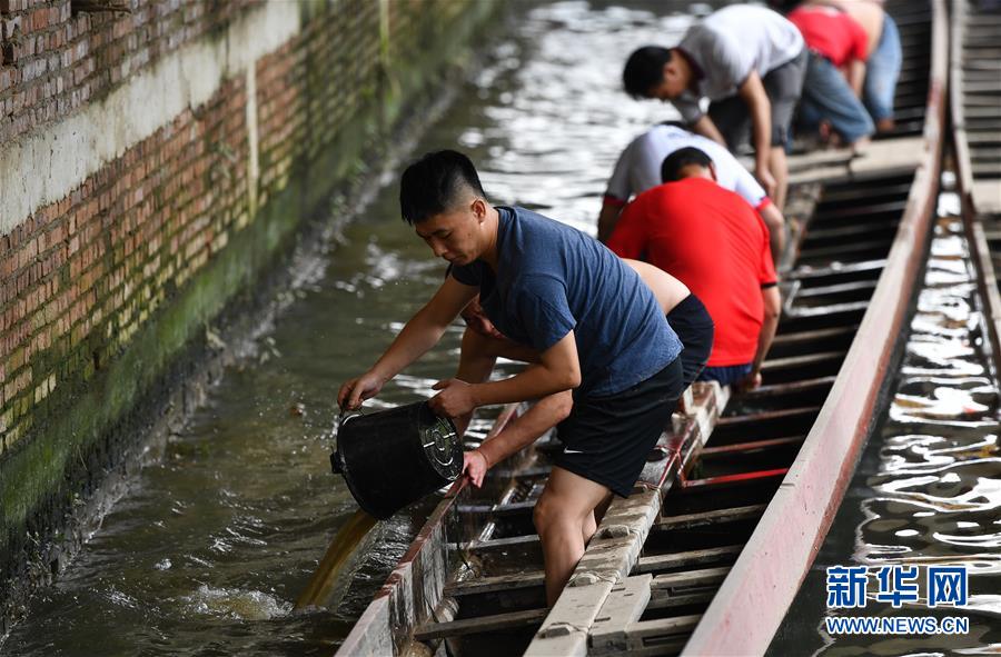 (體育·專題)(2)全民健身·悅動人生—“一水同舟”
