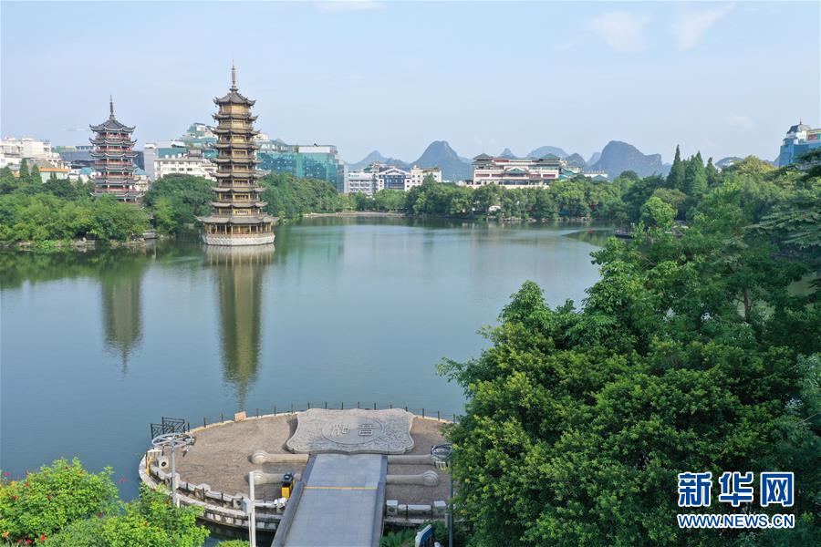 （社會）（9）桂林湖光夏日美