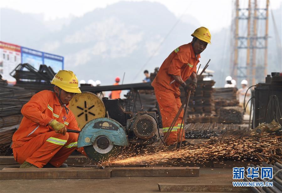 (經濟)(4)雞鳴三省大橋主拱圈合龍 年底將建成通車