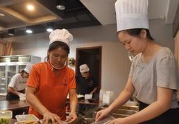 （圖片故事）（1）“無聲外賣”托起自食其力生活希望