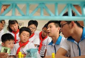 （教育）（1）河北海興：留守兒童樂享暑假