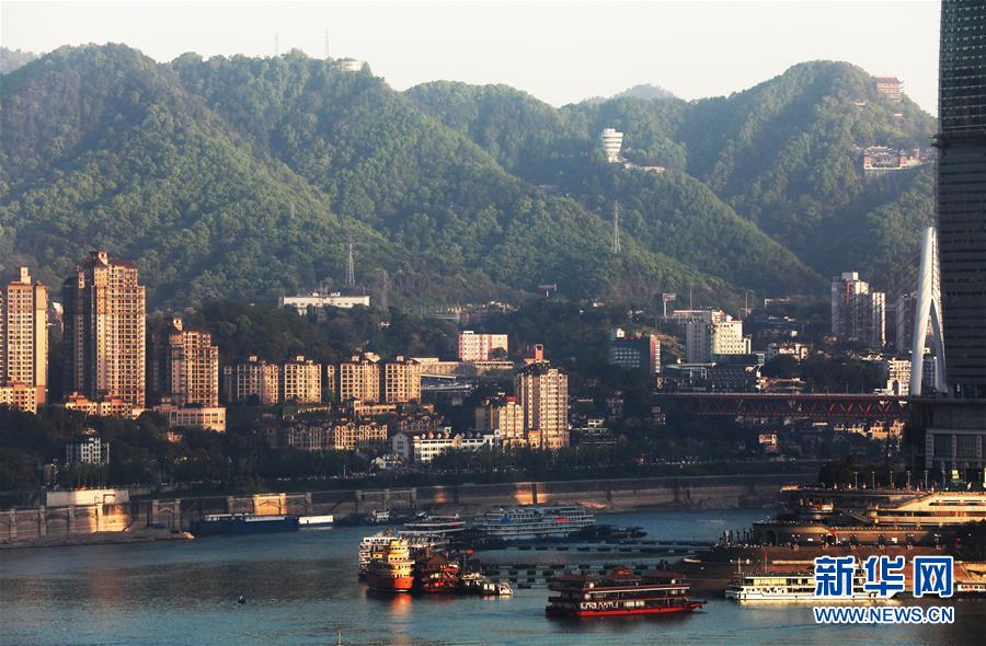 (經濟)(5)中國經濟上半年同比增長6.3%