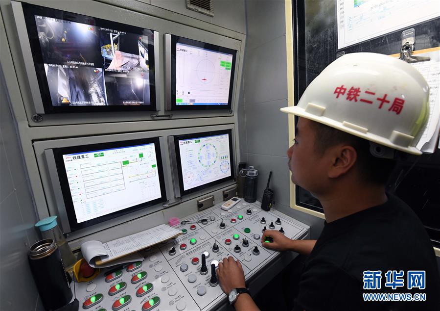 （經濟）（1）昆明軌道交通建設順利推進