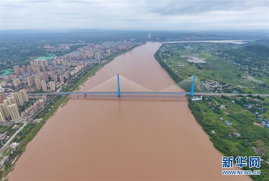（社會(huì)）（1）飛閱南溪仙源長(zhǎng)江大橋