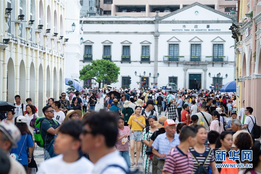（圖文互動）（2）澳門上半年入境旅客突破2000萬人次 同比增兩成