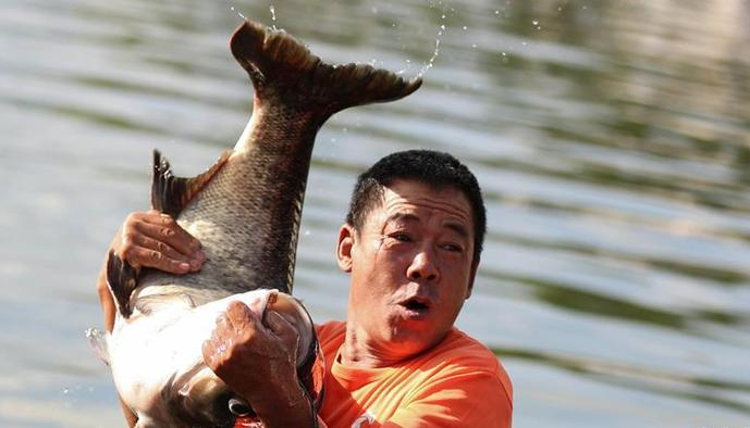 （社會）（2）四川西昌邛海開海捕魚