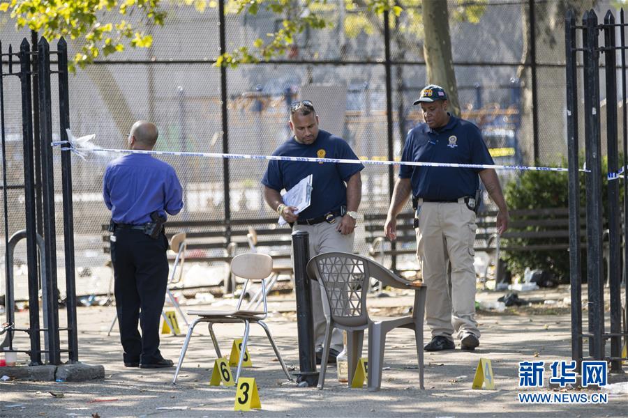 (國際)(3)紐約布魯克林發生槍擊事件 致1死11傷