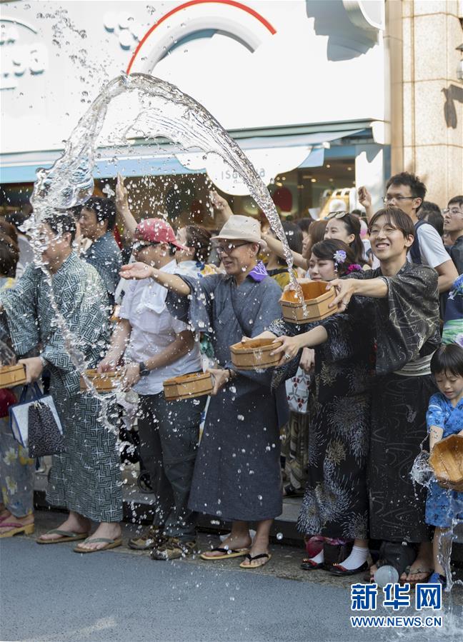 （國際）（5）日本東京：浴衣潑水 清涼一“夏”