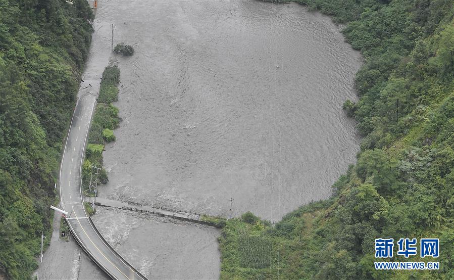 (防汛抗洪)(5)四川強降雨致臥龍耿達鎮96人被困8人失聯