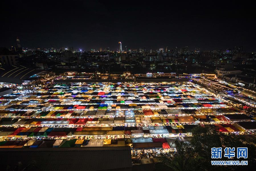 (國際·編輯連線)(14)全球夜經(jīng)濟(jì):夜幕下的繁華