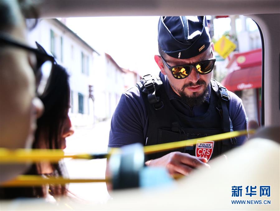 (國際)(8)法國小城比亞里茨加強警戒迎G7峰會