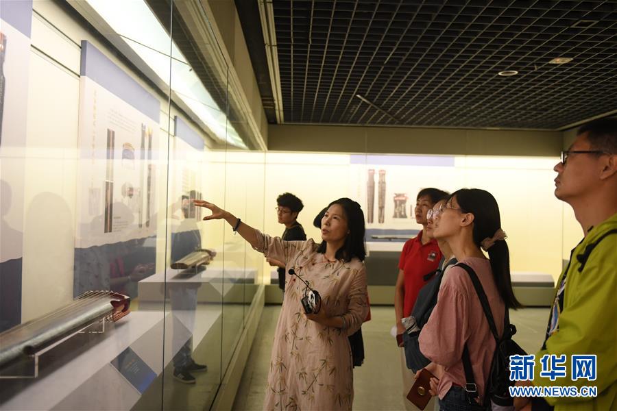 (文化)(6)唐宋古琴特展在浙開幕