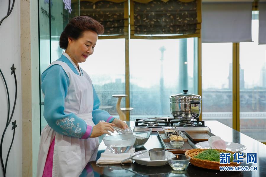 (國際)(3)“迎中秋”世界各地傳統糕點系列——韓國松餅和茶食
