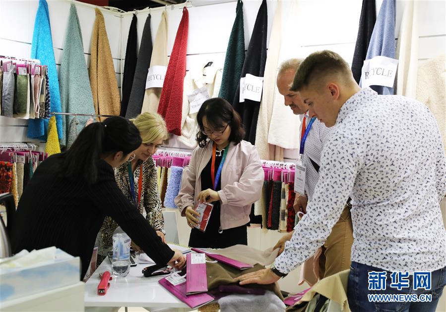 （國際）（1）巴黎中國紡織品服裝貿(mào)易展樹立中國品牌新形象