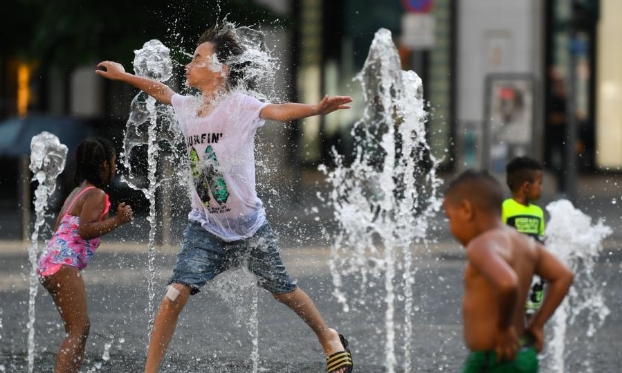 德國法蘭克福遭遇高溫天氣