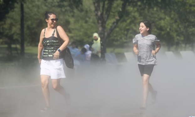紐約遭遇高溫天氣