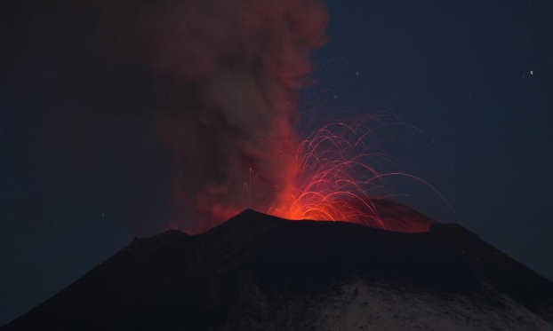 墨西哥波波卡特佩特火山高度活躍（高清組圖）