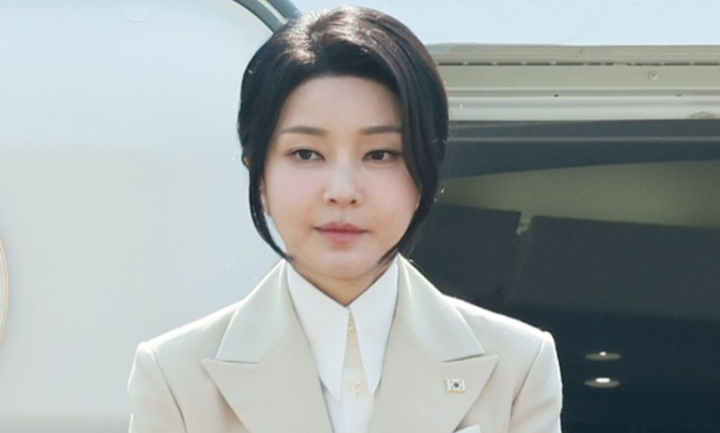 金建希被拘押 韓國憲政史首次出現(xiàn)“前總統(tǒng)夫婦同時被捕”