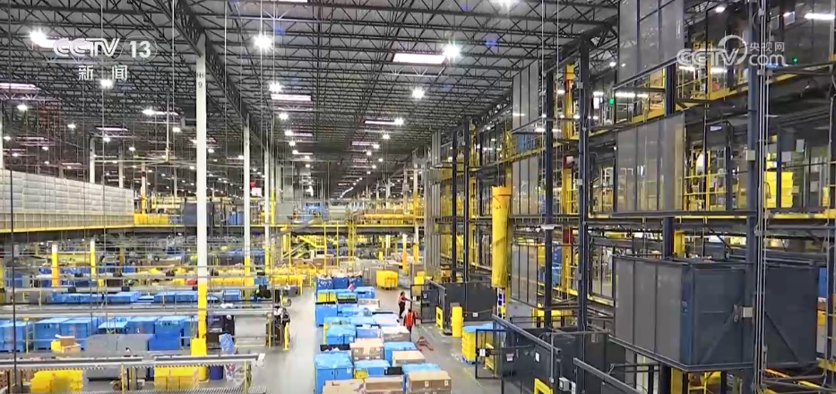 穆迪首席經(jīng)濟(jì)學(xué)家發(fā)出警告：美國(guó)經(jīng)濟(jì)處于衰退邊緣