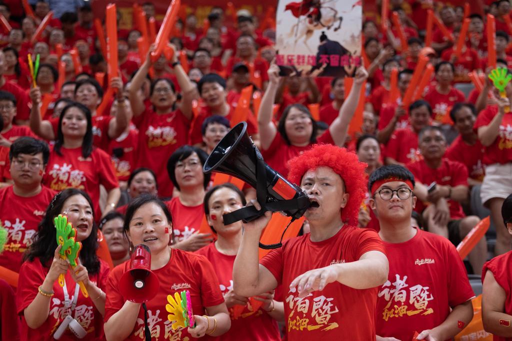 從籃球場到購物車——“浙BA”賽事經濟觀察