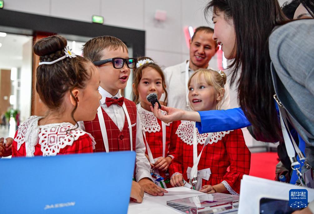 第三屆俄羅斯-中國互利合作“萌芽”論壇開幕