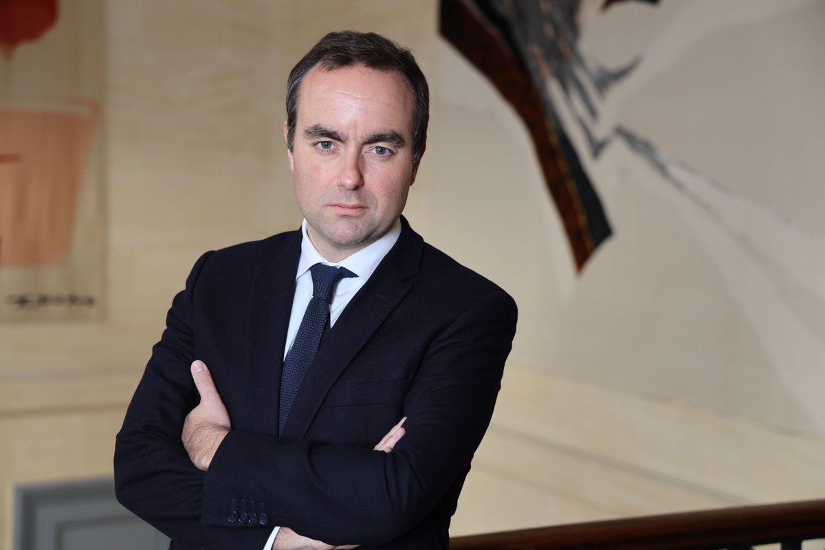 馬克龍任命防長勒科爾尼擔任法國總理