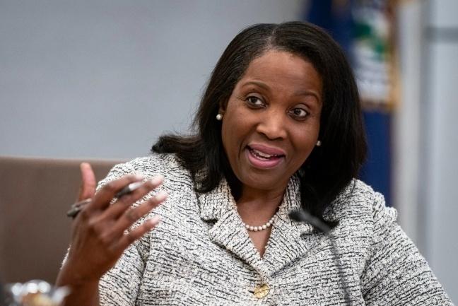 美國一法官暫時阻止特朗普罷免美聯(lián)儲理事庫克