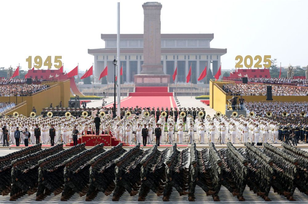 新華走筆丨為了抓拍好這些難忘的瞬間