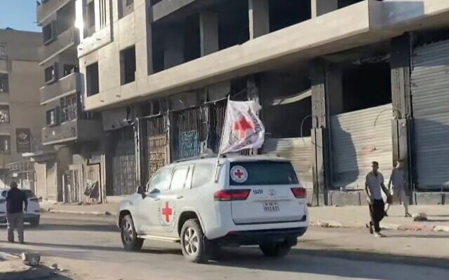 以軍接收7名獲釋被扣押人員