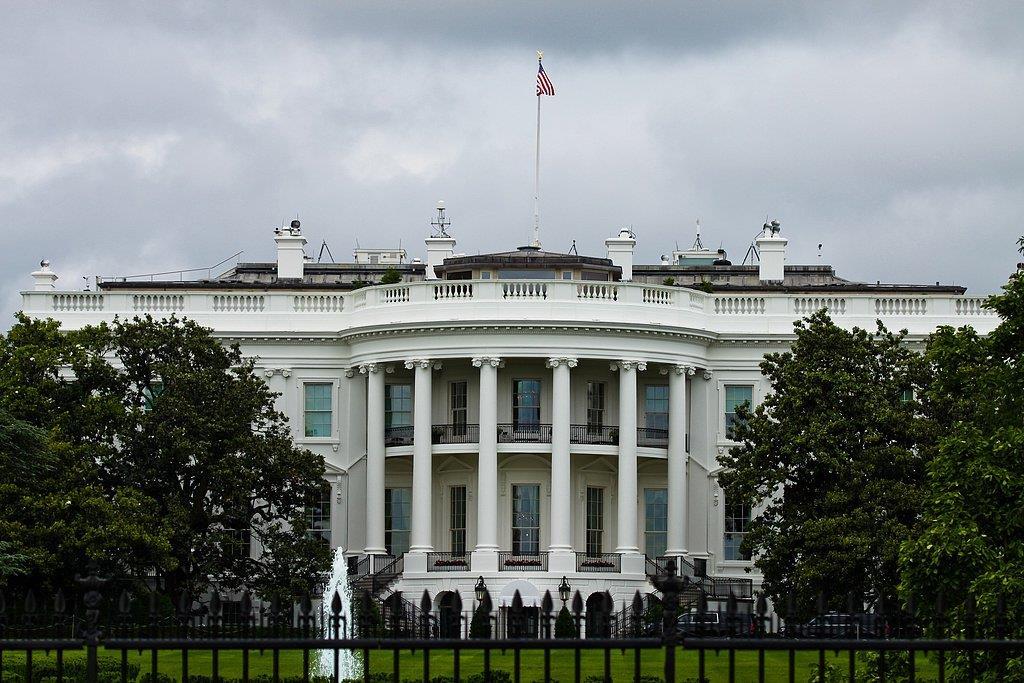 特朗普稱尚未就與普京的會晤做出決定