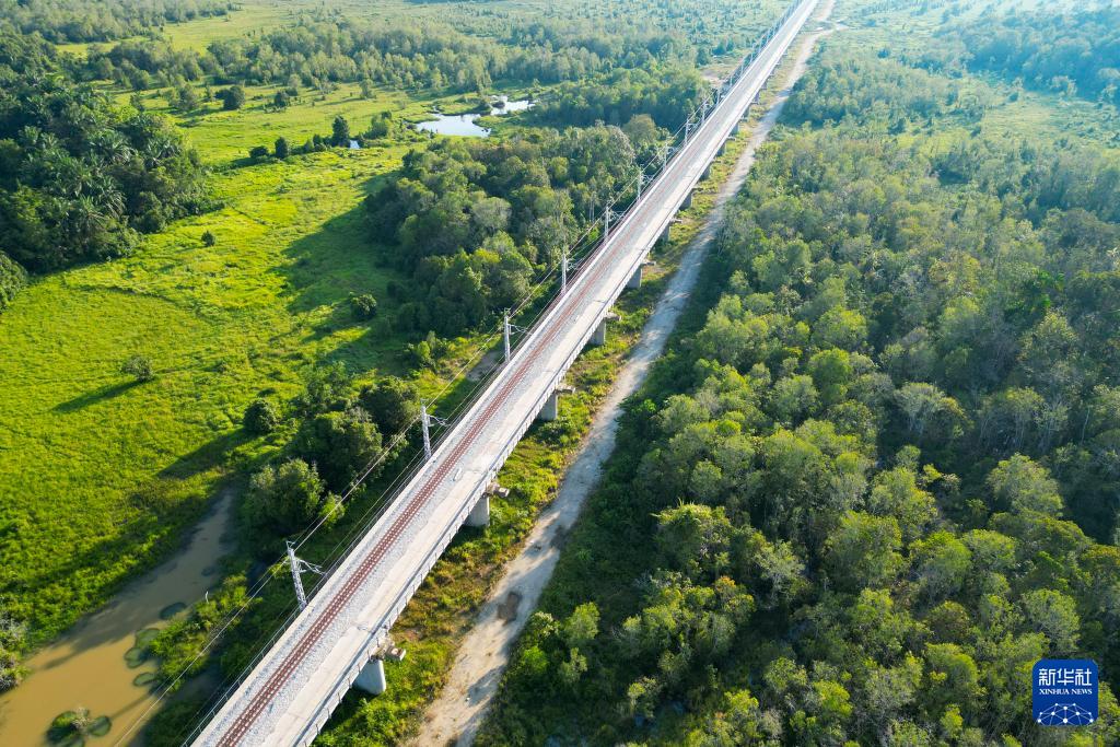 記者手記丨在延伸向未來的鐵軌上