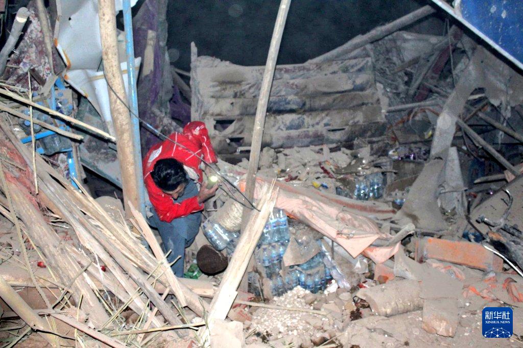 阿富汗北部地震已致8人死亡約200人受傷